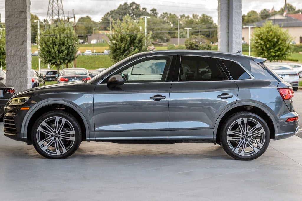 2018 Audi SQ5 SQ5 PREMIUM PLUS - NAV - PANO ROOF - BACKUP CAM - LOADED - 22612210 - 52