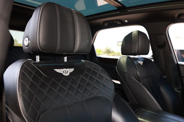 2018 Bentley Bentayga Base - Photo 23