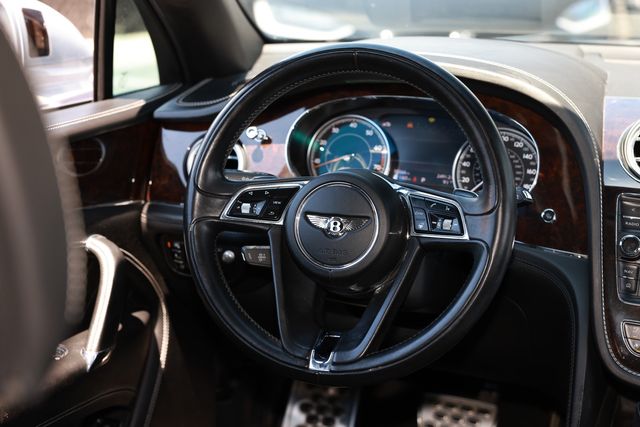 2018 Bentley Bentayga Base - Photo 33