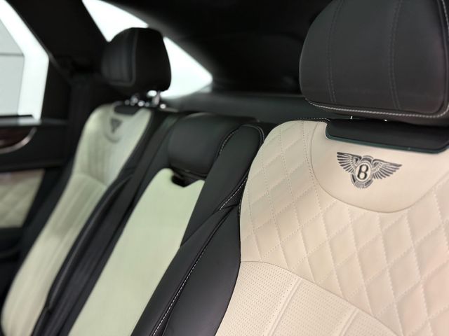 2018 Bentley Bentayga Activity Edition AWD - 23031109 - 33