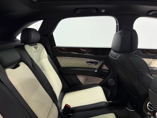 2018 Bentley Bentayga Activity Edition AWD - 23031109 - 37