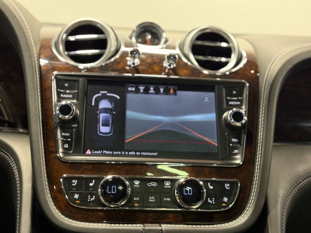 2018 Bentley Bentayga Activity Edition AWD - 23031109 - 41
