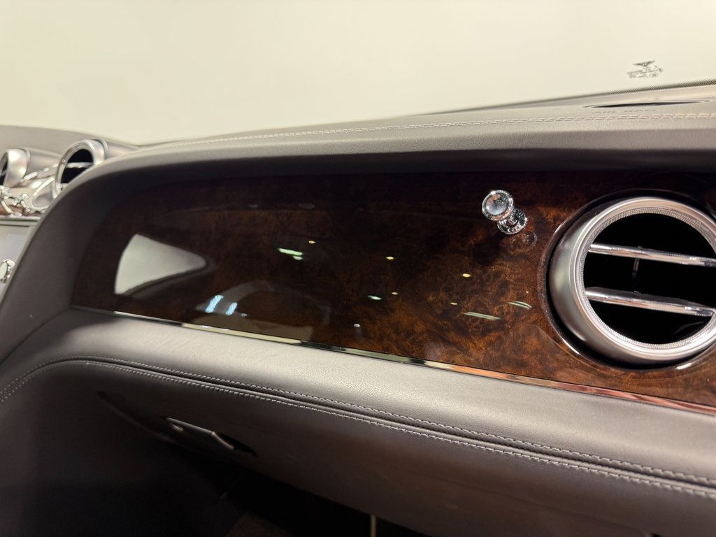 2018 Bentley Bentayga Activity Edition AWD - 23031109 - 61