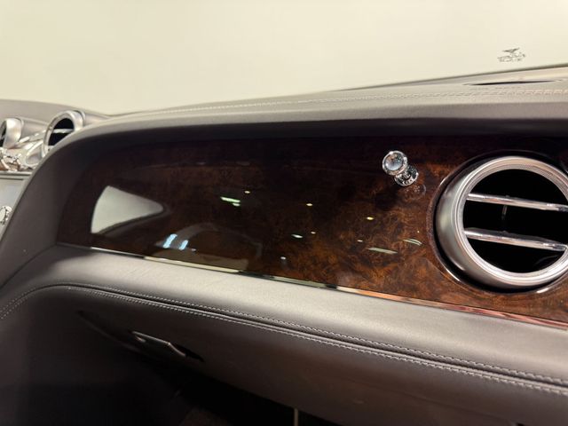 2018 Bentley Bentayga Activity Edition AWD - 23031109 - 61