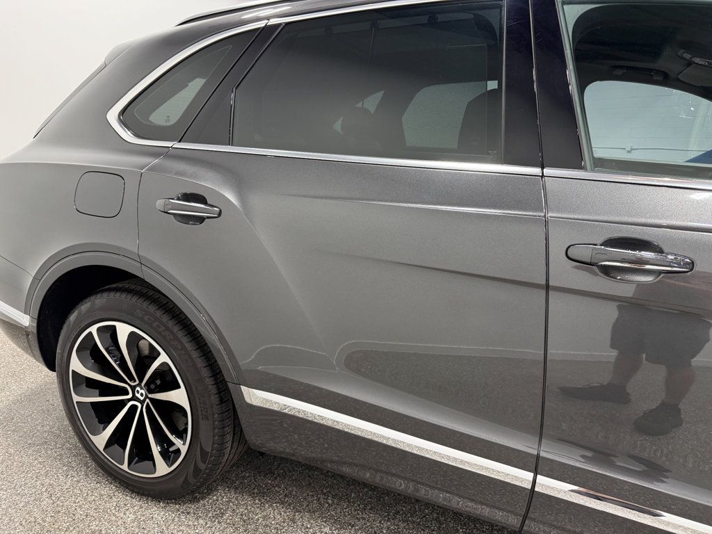 2018 Bentley Bentayga Activity Edition AWD - 23031109 - 7