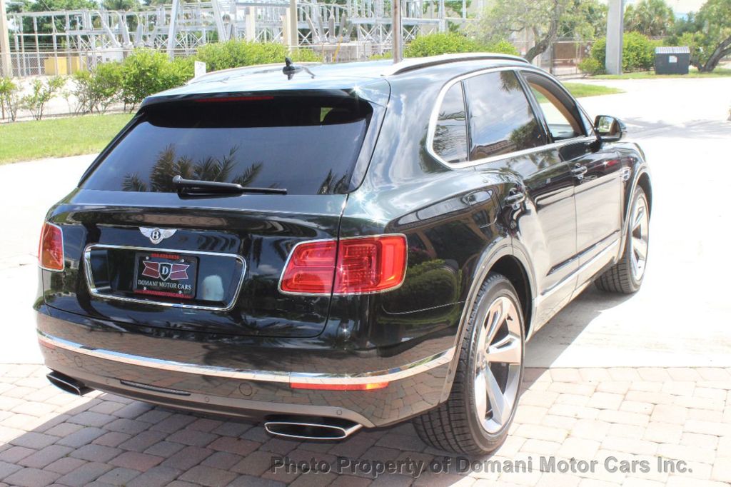 2018 Bentley Bentayga W12 photo 16