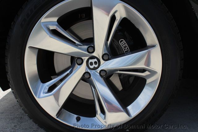 2018 Bentley Bentayga ONE FLORIDA OWNER,ORIGINALLY $ 275,420,SIGNATURE W12 - 21013509 - 25