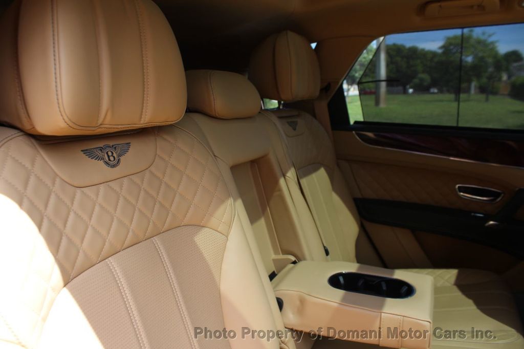2018 Bentley Bentayga W12 photo 29