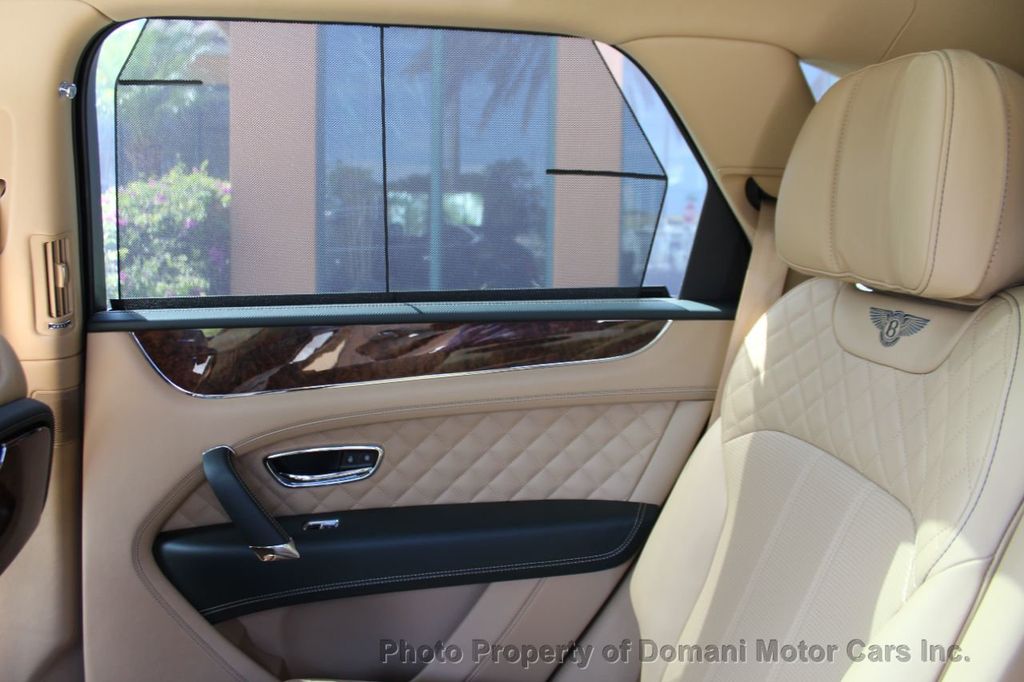 2018 Bentley Bentayga W12 photo 40