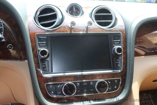 2018 Bentley Bentayga ONE FLORIDA OWNER,ORIGINALLY $ 275,420,SIGNATURE W12 - 21013509 - 6