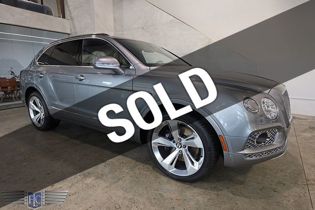 2018 Bentley Bentayga Onyx Edition AWD - 22935440 - 0