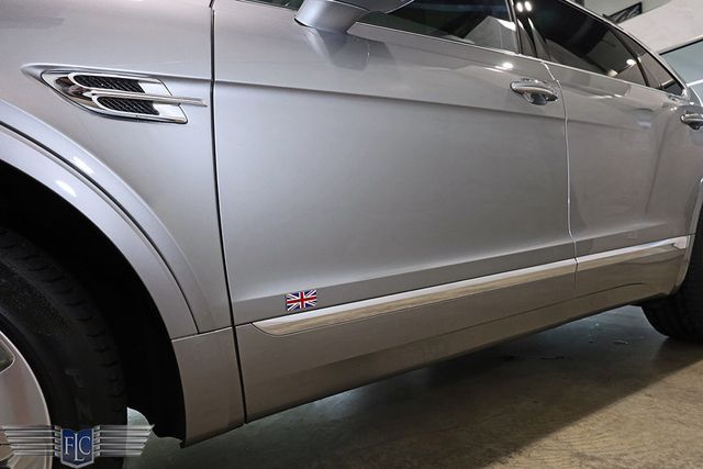 2018 Bentley Bentayga Onyx Edition AWD - 22935440 - 11