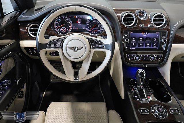 2018 Bentley Bentayga Onyx Edition AWD - 22935440 - 22