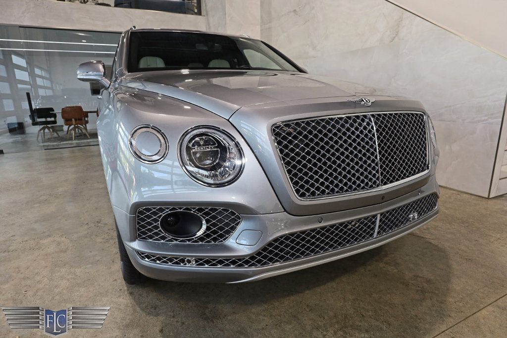 2018 Bentley Bentayga Onyx Edition AWD - 22935440 - 8