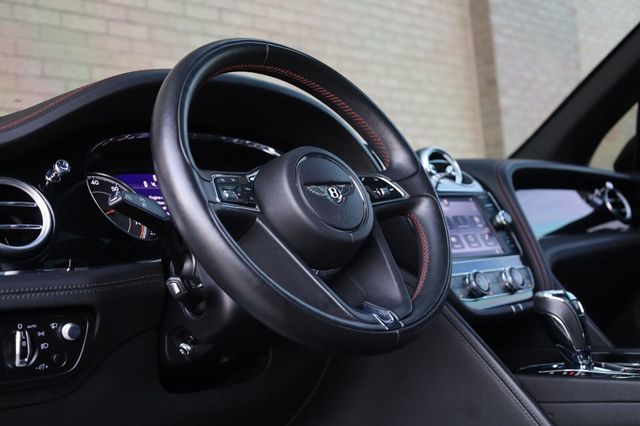 2018 Bentley Bentayga Signature Edition - 23078360 - 17