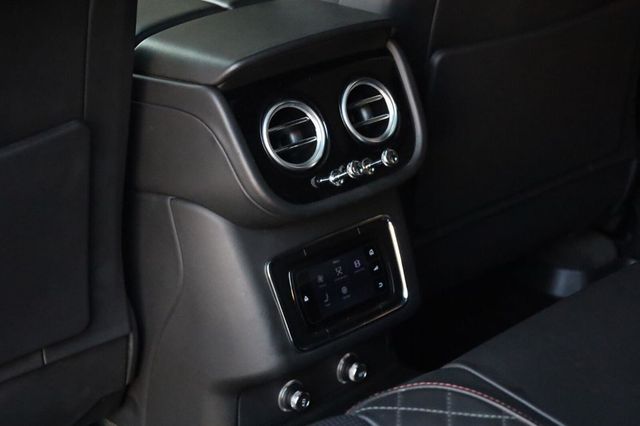 2018 Bentley Bentayga Signature Edition - 23078360 - 26