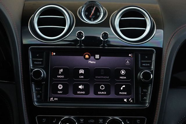 2018 Bentley Bentayga Signature Edition - 23078360 - 51
