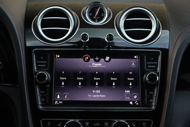2018 Bentley Bentayga Signature Edition - 23078360 - 52