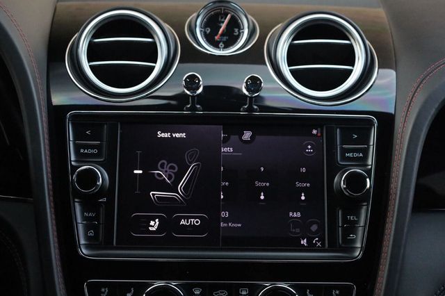 2018 Bentley Bentayga Signature Edition - 23078360 - 53