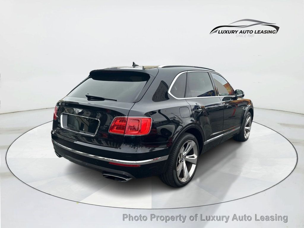 2018 Bentley Bentayga W12 photo 3