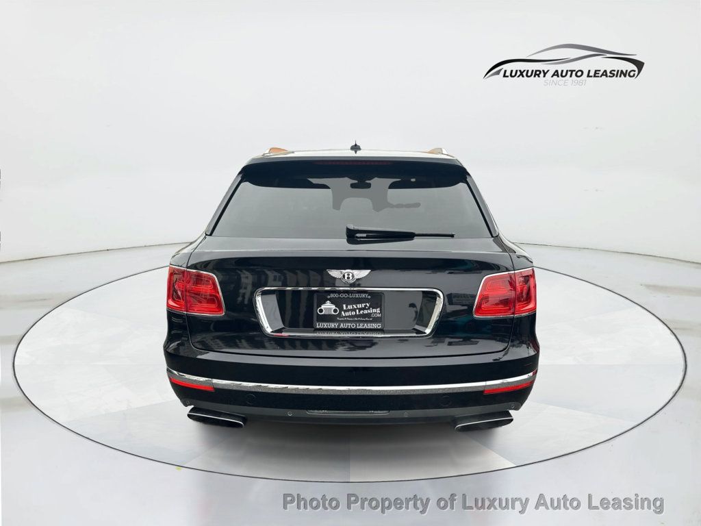 2018 Bentley Bentayga W12 photo 4