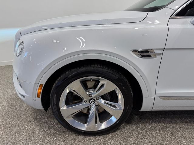 2018 Bentley Bentayga W12 Signature AWD - 23012681 - 13