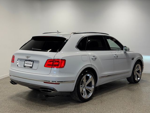 2018 Bentley Bentayga W12 Signature AWD - 23012681 - 47