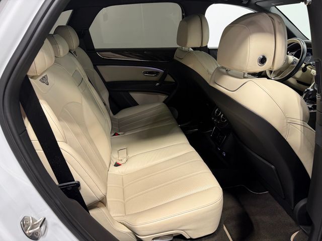 2018 Bentley Bentayga W12 Signature AWD - 23012681 - 60