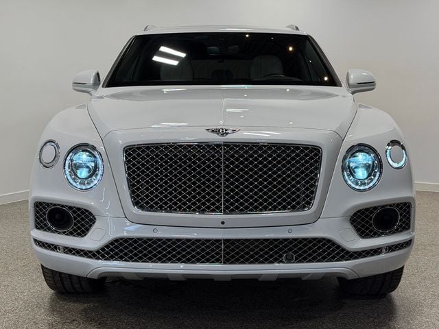 2018 Bentley Bentayga W12 Signature AWD - 23012681 - 8
