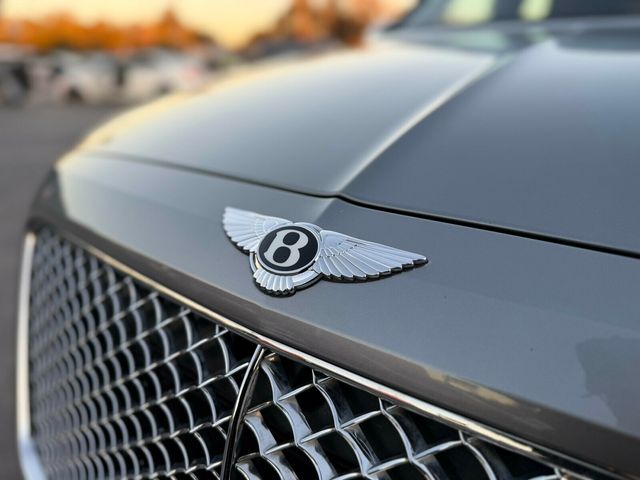 2018 Bentley Bentayga W12 Signature AWD - 22977457 - 14