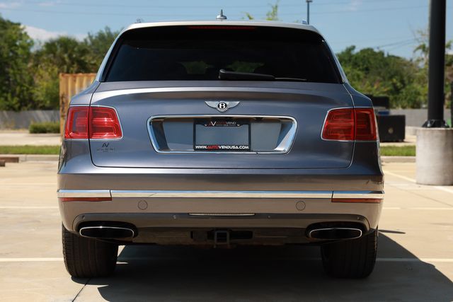 2018 Bentley Bentayga W12 Signature AWD - 23032669 - 9
