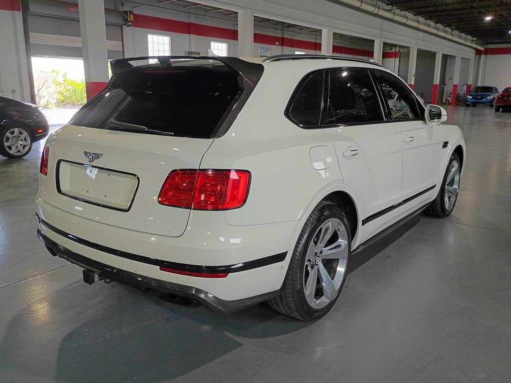 2018 Bentley Bentayga W12 Signature AWD Florida SUV - 23091809 - 4