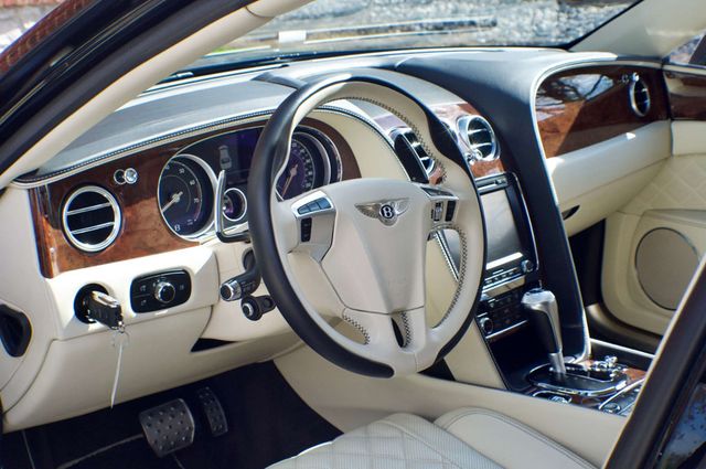 2018 Bentley Flying Spur MSRP$225045/FlyingSpur/V8/MullinerDriverSpec/DiamondQuiltSeats - 22996249 - 22