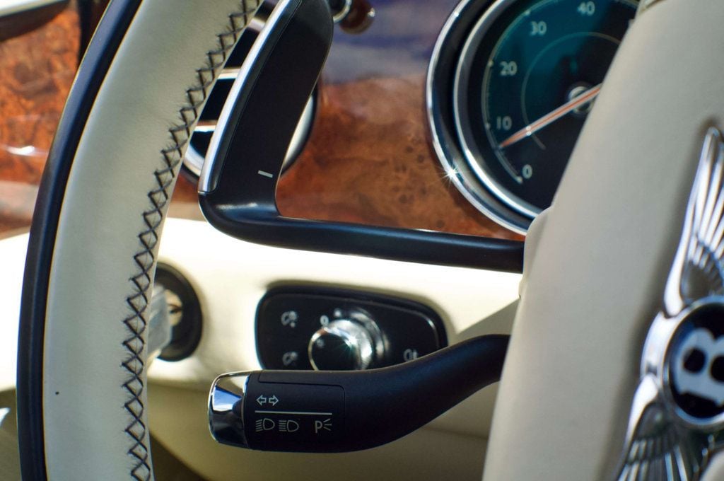 2018 Bentley Flying Spur MSRP$225045/FlyingSpur/V8/MullinerDriverSpec/DiamondQuiltSeats - 22996249 - 25