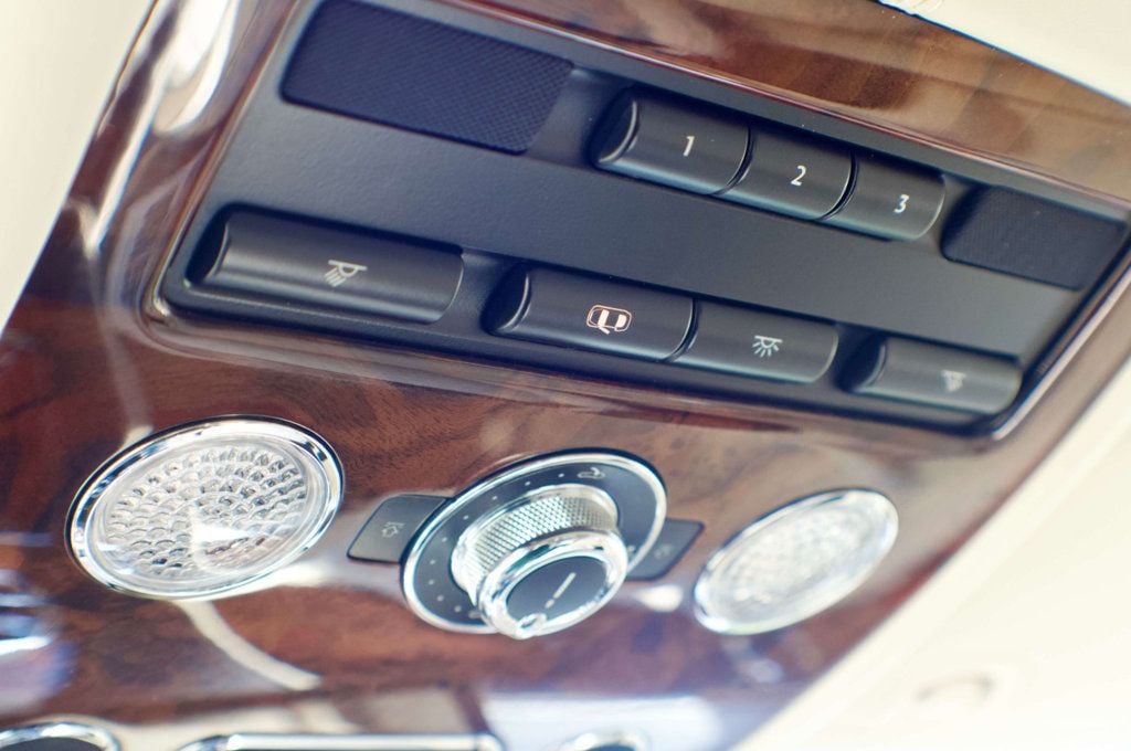 2018 Bentley Flying Spur MSRP$225045/FlyingSpur/V8/MullinerDriverSpec/DiamondQuiltSeats - 22996249 - 44