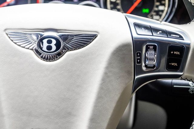 2018 Bentley Flying Spur V8 S Sedan - 23019726 - 31