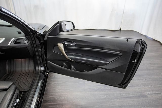 2018 BMW 2 Series 230i - 22959935 - 16