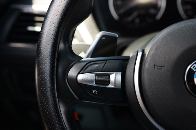 2018 BMW 2 Series M240i - 23041090 - 26