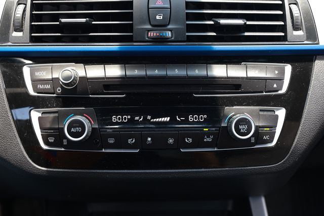 2018 BMW 2 Series M240i - 23041090 - 32