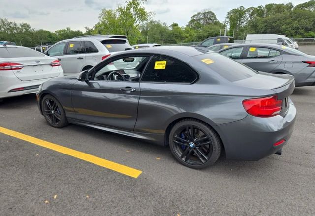 2018 BMW 2 Series M240i - 23041090 - 3