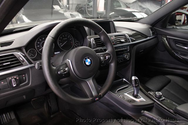 2018 BMW 3 Series 320i xDrive - 23038447 - 10