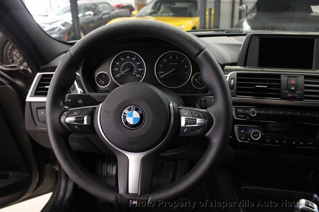 2018 BMW 3 Series 320i xDrive - 23038447 - 12