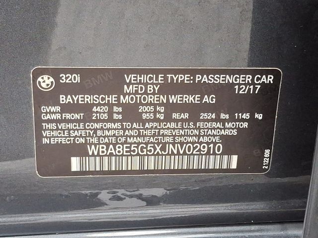 2018 BMW 3 Series 320i xDrive - 22764058 - 29