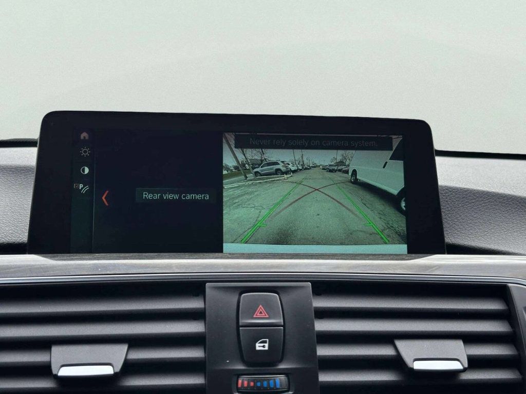 2018 BMW 3 Series 320i xDrive - 23003224 - 26