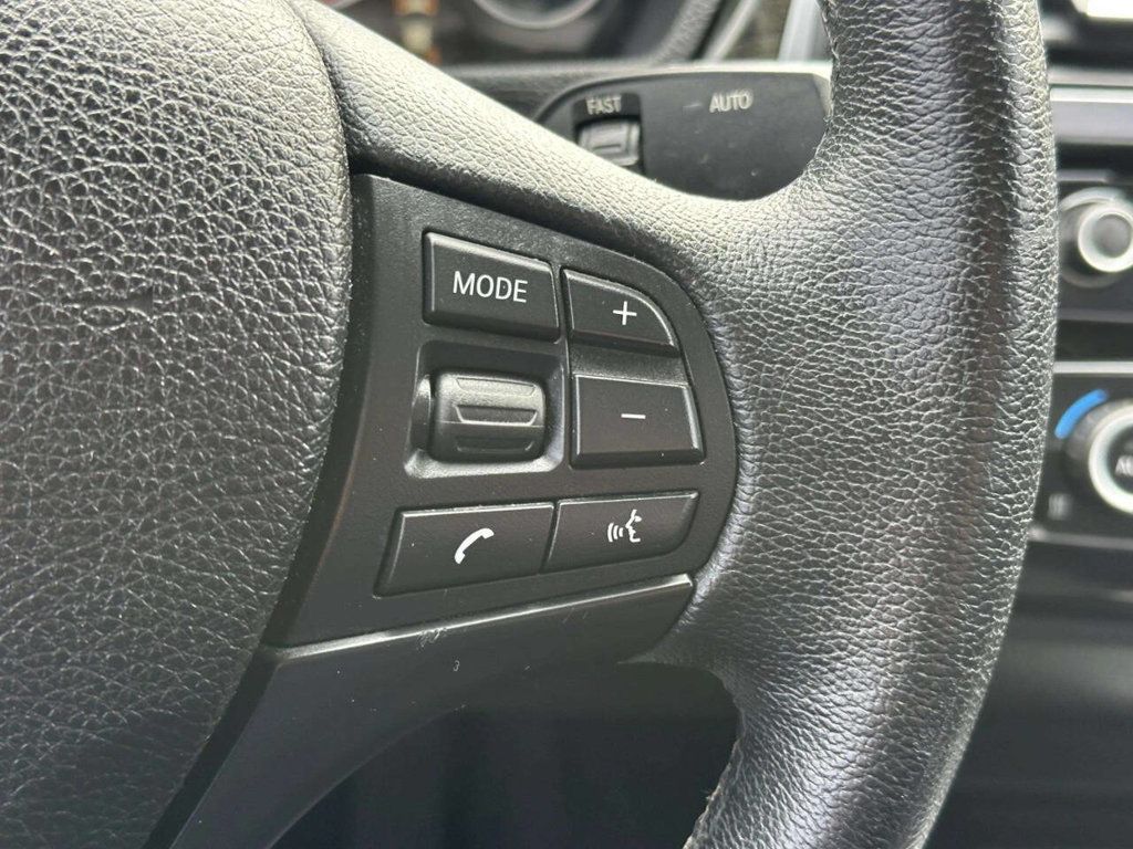 2018 BMW 3 Series 320i xDrive - 23003224 - 27