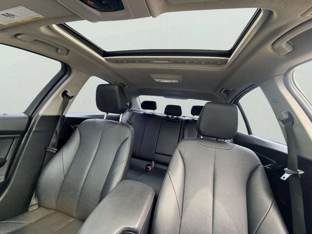 2018 BMW 3 Series 320i xDrive - 23019061 - 17