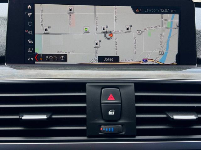 2018 BMW 3 Series 320i xDrive - 23019061 - 37