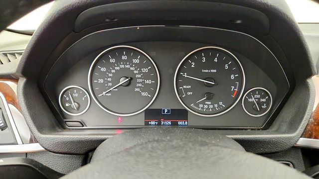 2018 BMW 3 Series 320i xDrive Sedan w/ Convenience Pkg, Heated Seats & Burl Walnut - 23029276 - 14