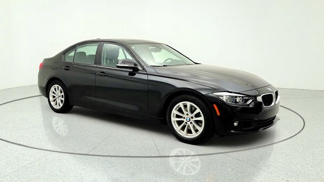 2018 BMW 3 Series 320i xDrive Sedan w/ Convenience Pkg, Heated Seats & Burl Walnut - 23029276 - 2