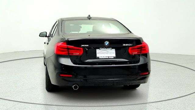 2018 BMW 3 Series 320i xDrive Sedan w/ Convenience Pkg, Heated Seats & Burl Walnut - 23029276 - 5